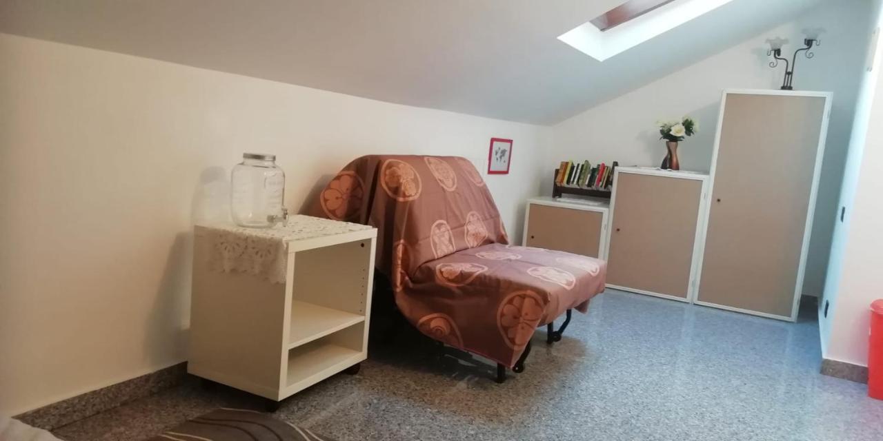 La Tua Mansarda A Bergamo Villa Eksteriør billede